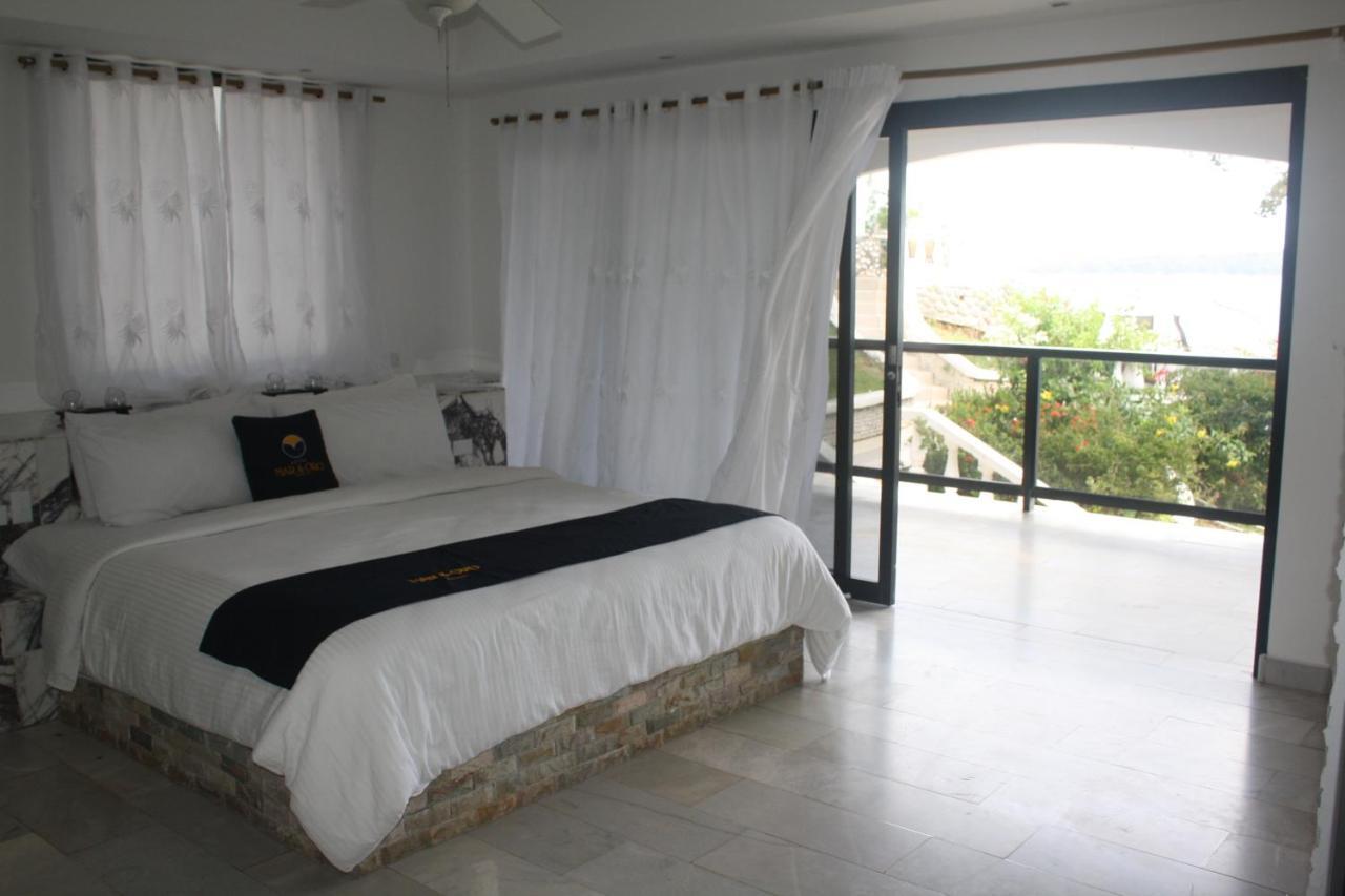 Mar Y Oro Hotel Contadora Island Room photo