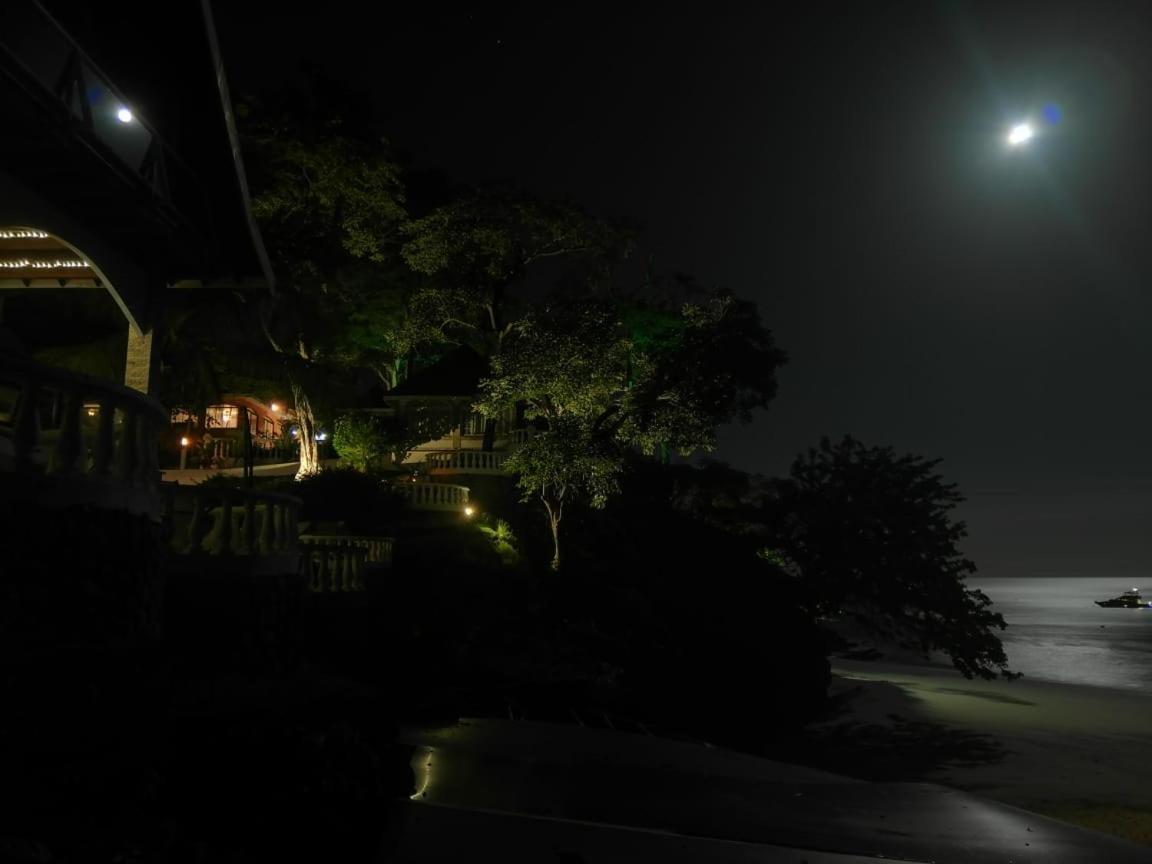 Mar Y Oro Hotel Contadora Island Exterior photo